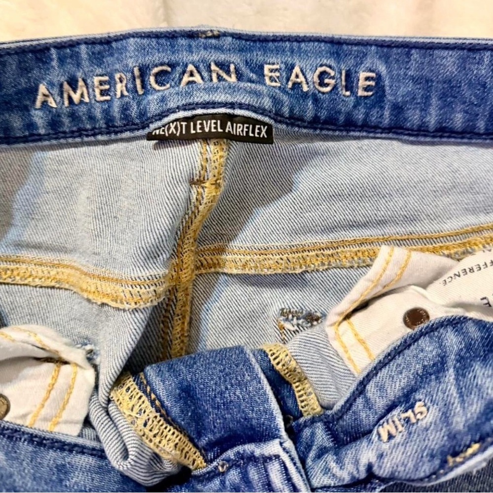 American Eagle Outfitters Light Blue Distressed Skinny Jeans Men’s size: 36 x 34 - Picture 2 of 4